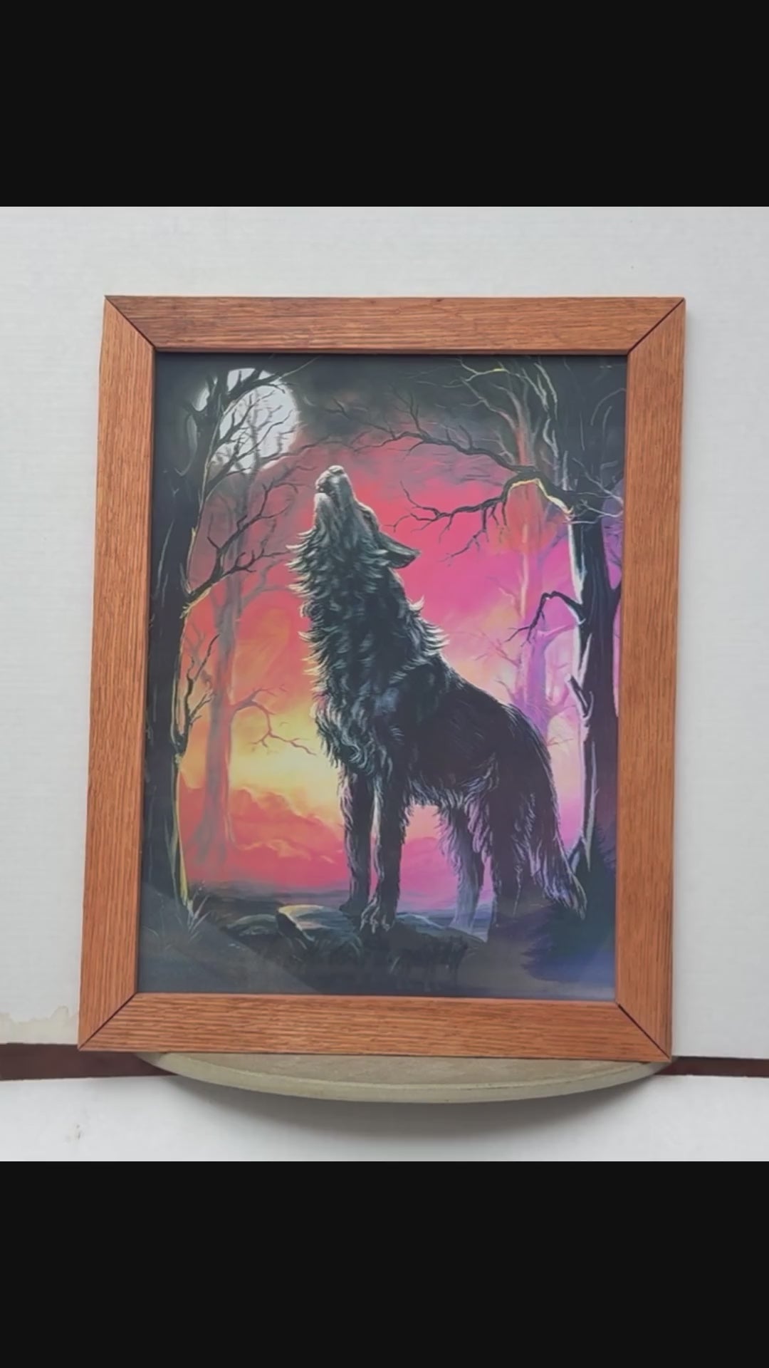 Wolf Howling at the Moon – 3D Lenticular Art